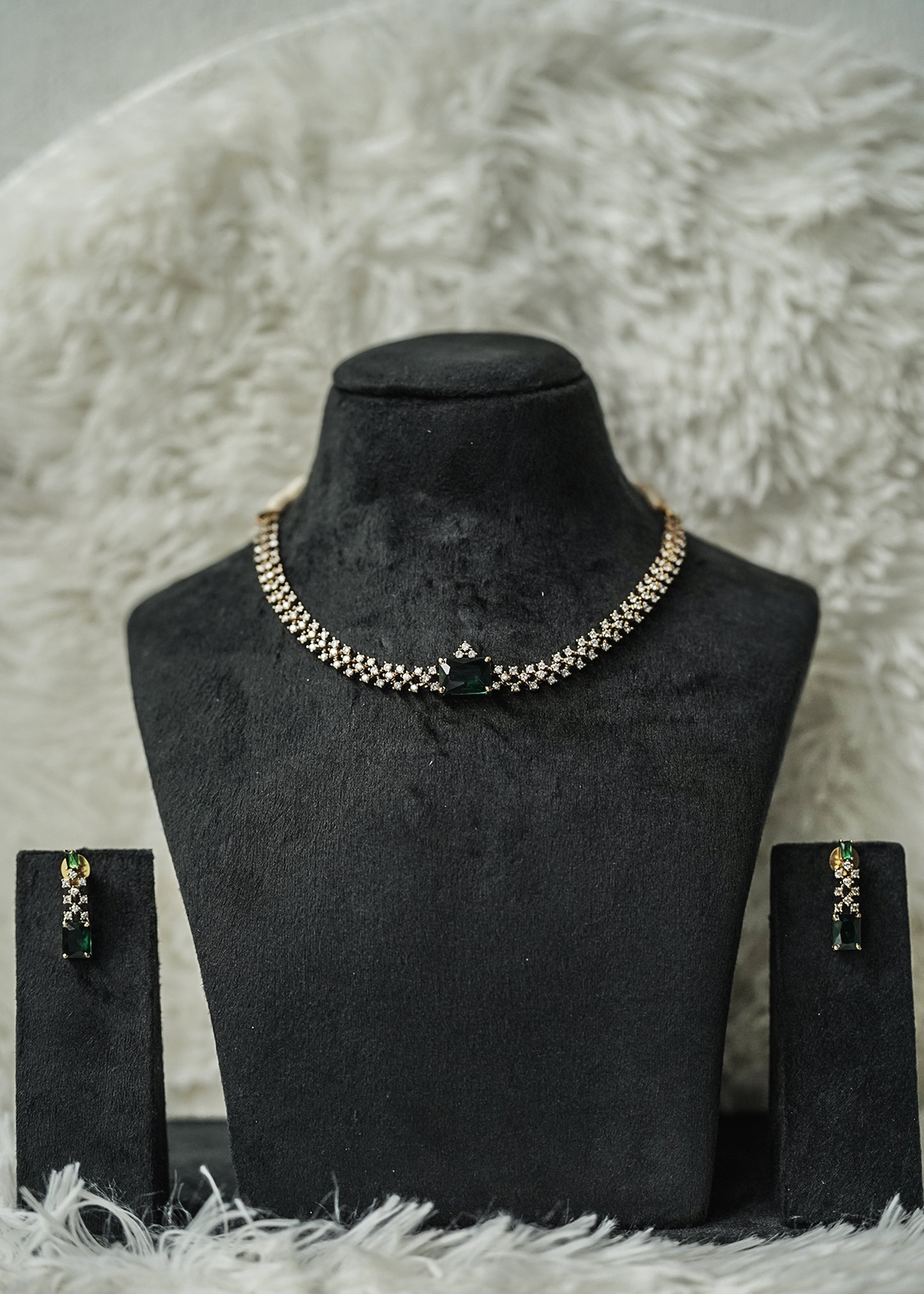 Emerald Green AD Stone Choker